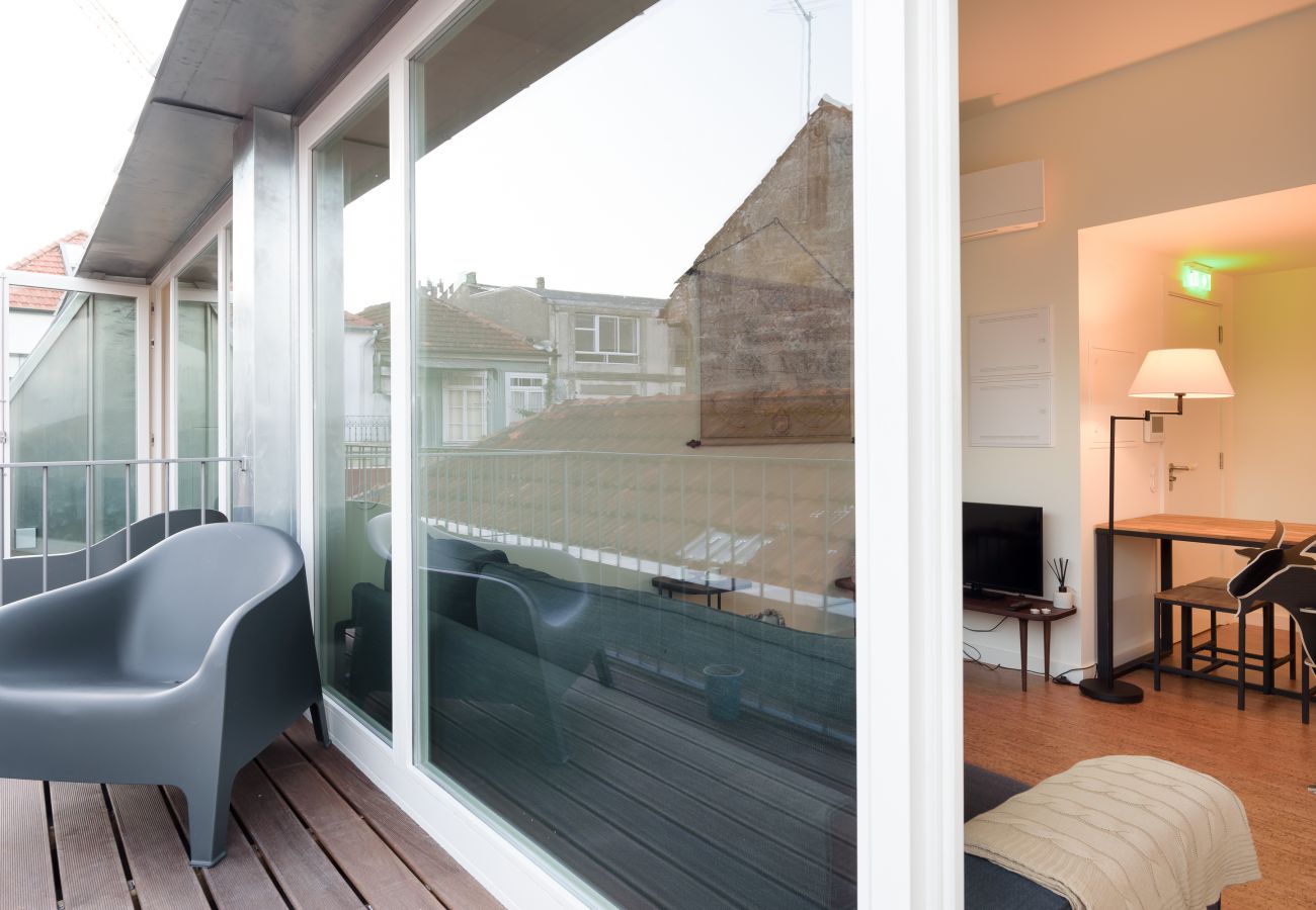 Apartamento en Oporto - Apartamento superior con balcón, Avenida dos Aliados [GL402]