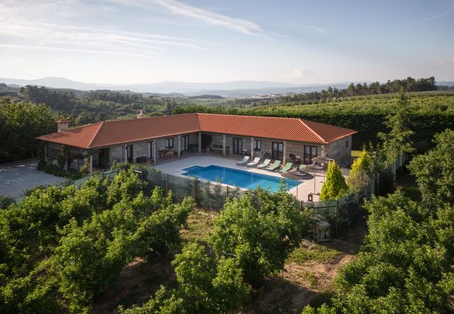 Villa en Armamar - Feel Discovery Maçã Douro Villa en Armamar - Feel Discovery Maçã Douro