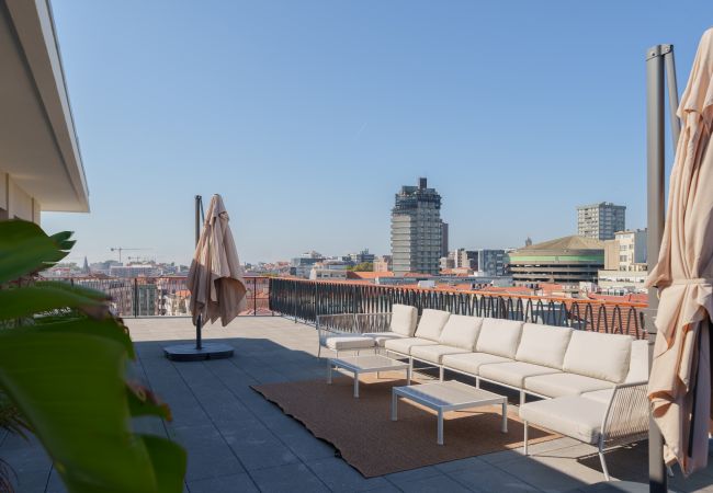 Apartamento en Oporto - Feel Porto Firmeza Coworking & Flat 4.4