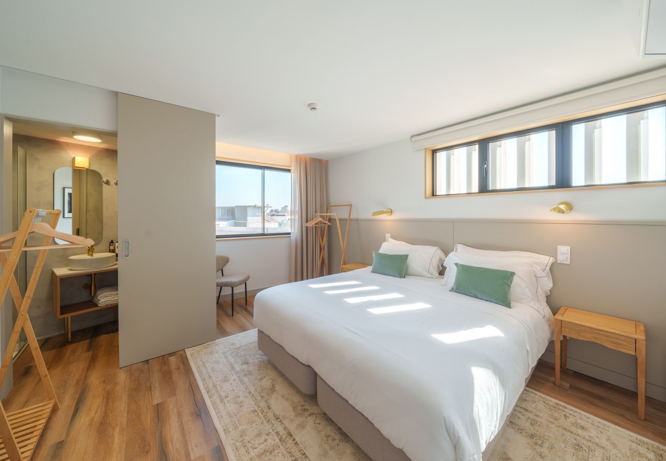 Apartamento en Oporto - Feel Porto Firmeza Coworking & Flat 4.4 
