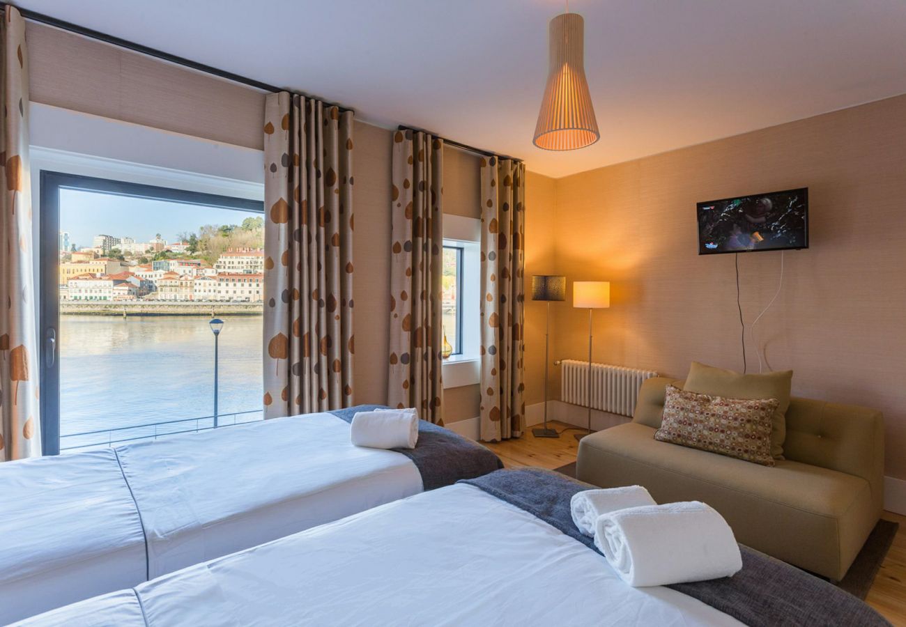 Appartement à Vila Nova de Gaia - Appartement 3 chambres, vue sur le fleuve Douro [DT]