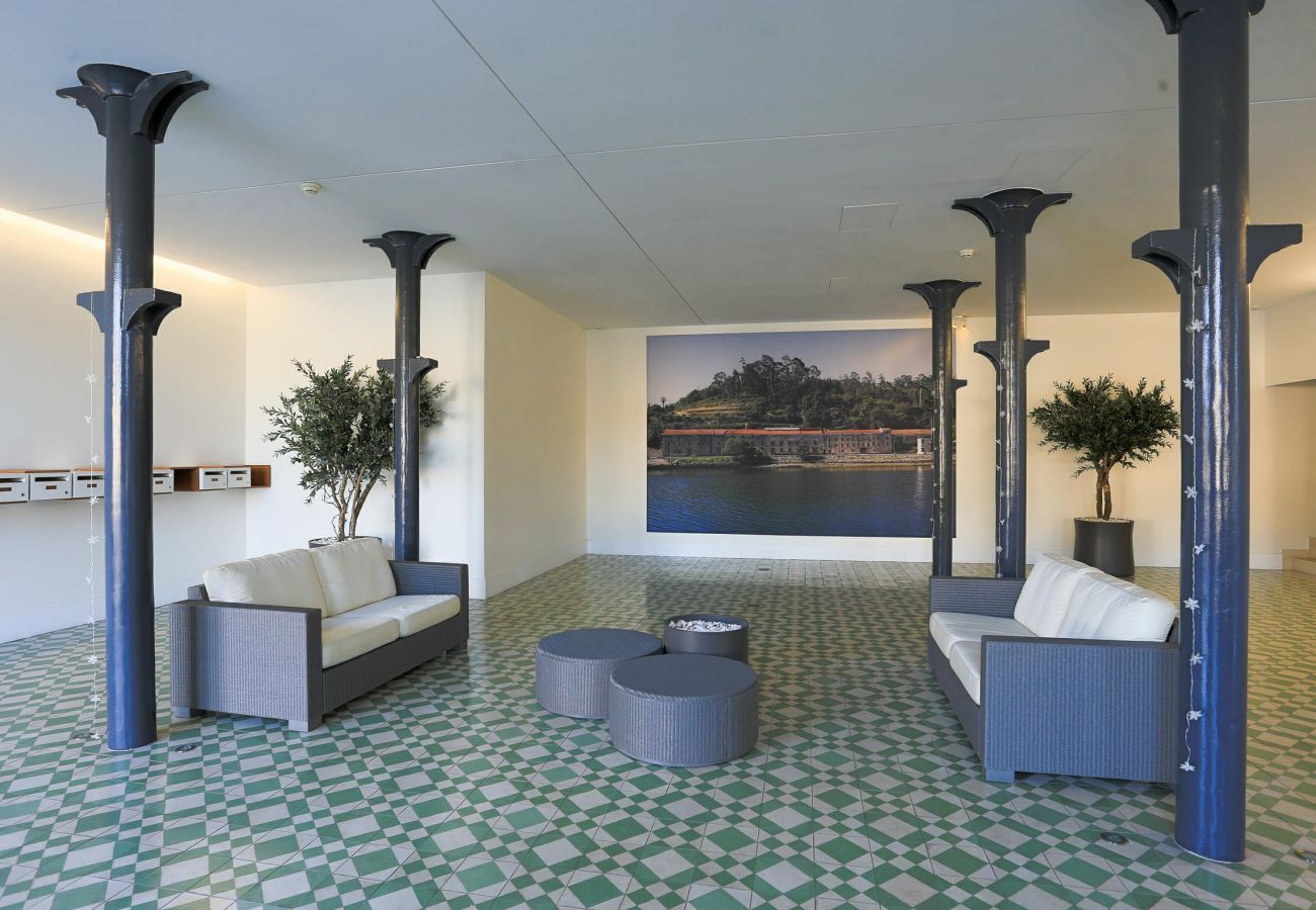 Appartement à Vila Nova de Gaia - Appartement 3 chambres, vue sur le fleuve Douro [DT]