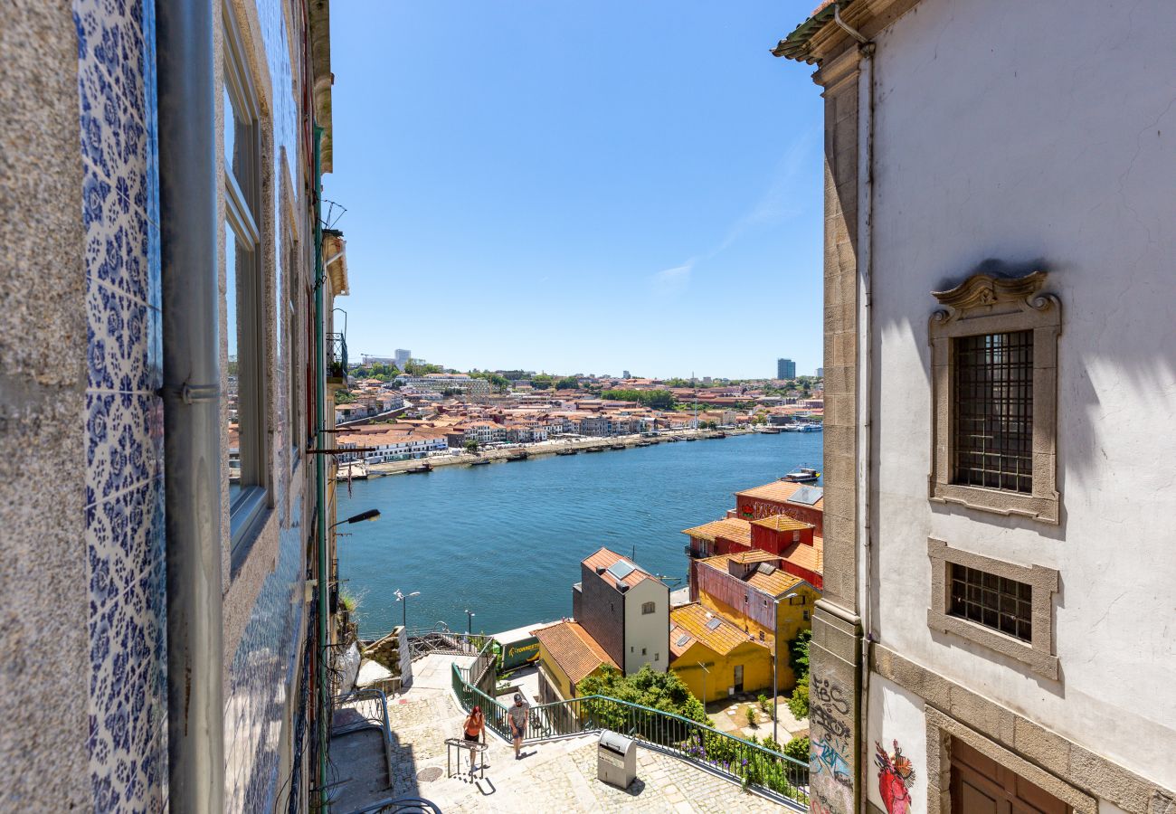Studio à Porto - Studio équipé avec vue sur le fleuve Douro [COD1.1/2]