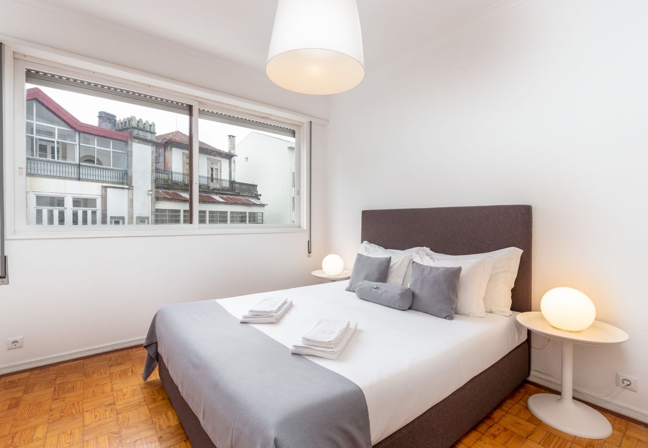 Appartement à Porto - Appartement de 2 chambres dans le centre-ville de Porto [STIV]