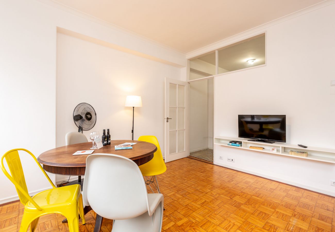 Appartement à Porto - Appartement de 2 chambres dans le centre-ville de Porto [STIV]